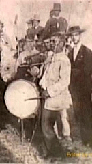 1919