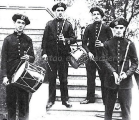 1928
