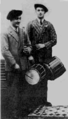 1932