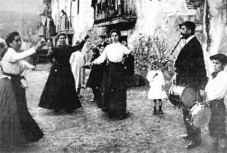 early 20th century photograph