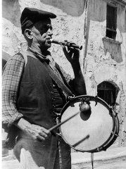 1943