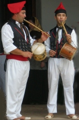 2008